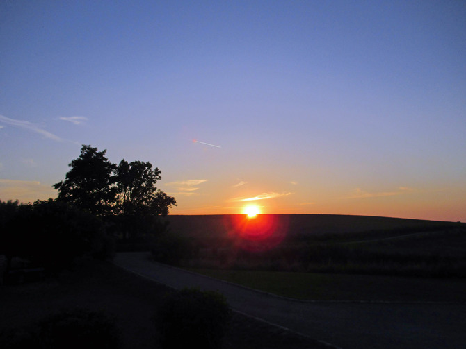 Ferienhaus in Hohendorf OT Zarnitz - Halbsguth - Sonnenuntergang Terrasse vorn