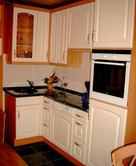 Ferienwohnung in Sch&ouml;nhagen - Prigge - K&uuml;che mit Granitfl&auml;chen