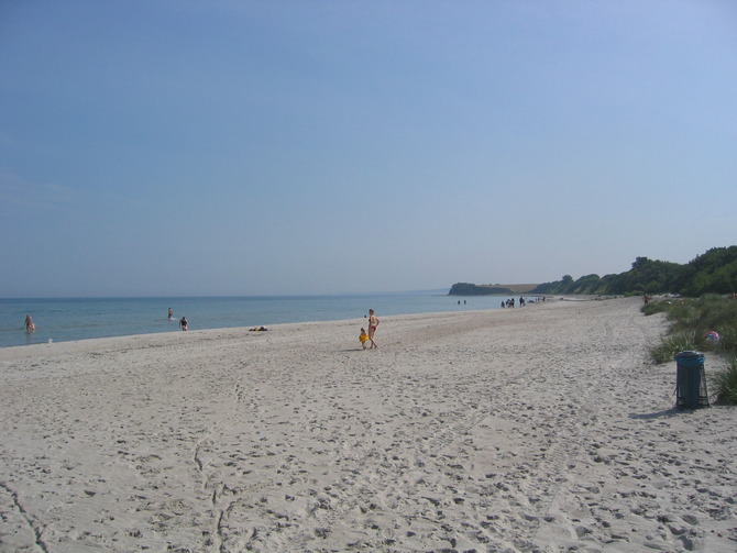 Ferienhaus in D&ouml;hnsdorf - Landhaus Unter dem Reetdach - Sandstrand Sehlendorf