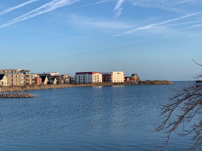 Ferienwohnung in Olpenitz - Residenz Bollwark Typ D - Residenz Bollwark vom Wasser aus gesehen