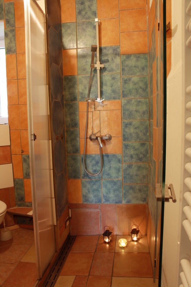 Ferienwohnung in Carinerland - Fewo Kerzenzimmer - M&auml;rchen aus Wachs und Flamme - Bild 17