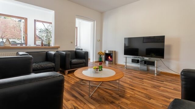 Ferienwohnung in Karlshagen - Ostseebad Karlshagen - gro&szlig;z&uuml;gige Ferienwohnung Sommer - Bild 2