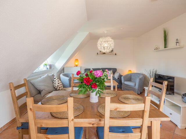 Ferienwohnung in Wiek - Kapit&auml;nshaus Kittler - Sehnsucht - FeWo 1.OG - DG - Bild 5