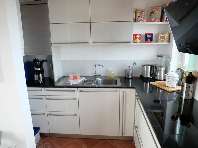 Bungalow in Hohenkirchen - direkt am Wasser ""K&uuml;stenperle"mit Meerblick und Sauna - Bild 8