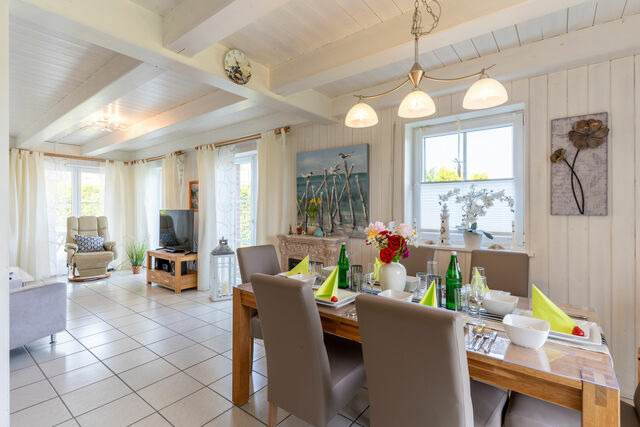 Ferienhaus in Heiligenhafen - Ferienhaus Ostseecharme mit Sauna u. Garten - Bild 12