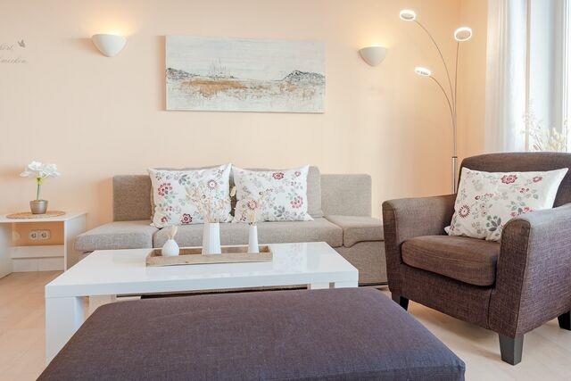 Ferienwohnung in Travem&uuml;nde - Ferienwohnung Meerblick und Golf - Bild 2