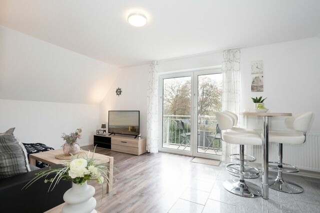 Ferienwohnung in Dahme - Strandhaus Bornhausen Steuerrad - Bild 3