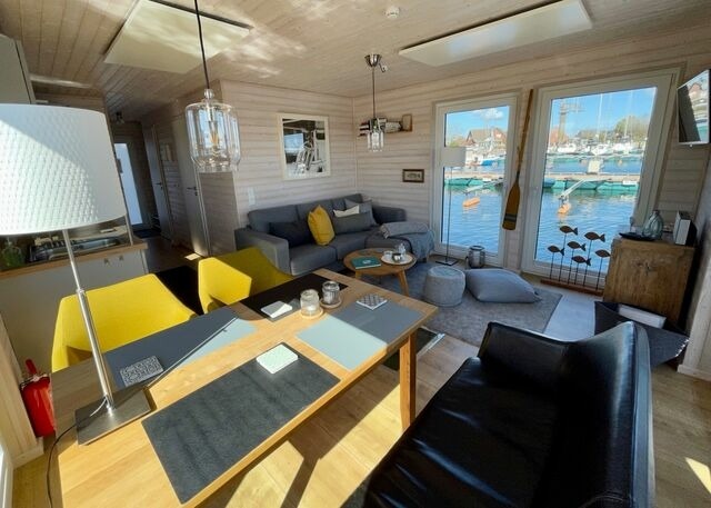 Ferienwohnung in Gro&szlig;enbrode - Hausboot LUMME - Huus & Meer - Bild 10